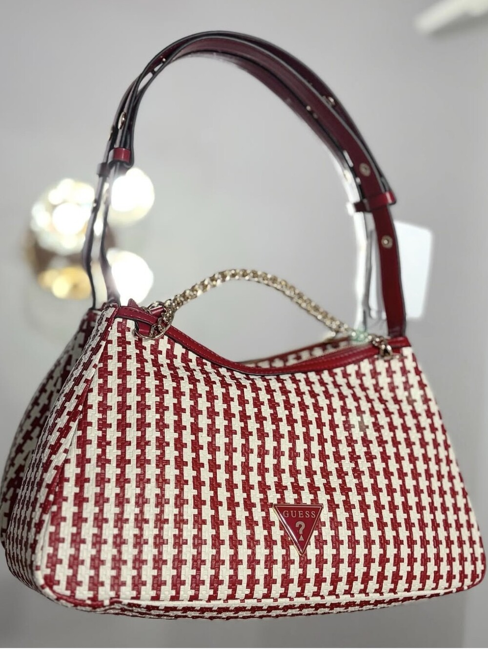 GUESS Red and White Woven Shoulder Bag with Gold Chain